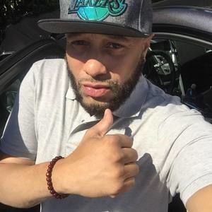 Meet your Posher, Joshua